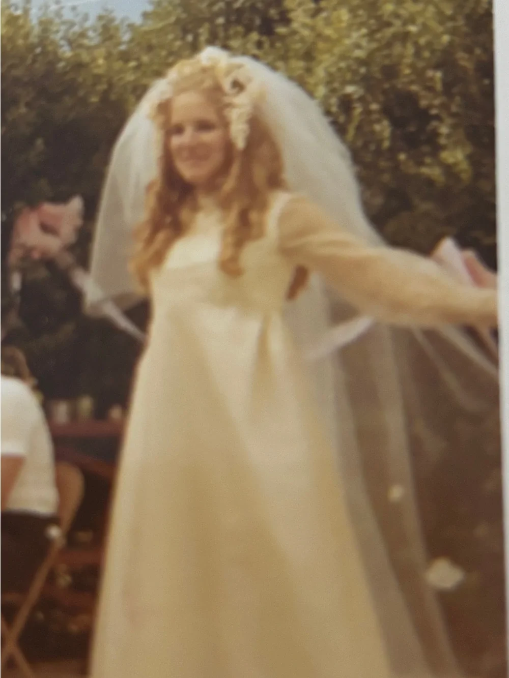 1971 Vintage Wedding Dress Vacuum packed box